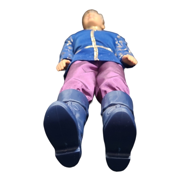 Mattel 2006 The Island Princess Prince Antonio Ken Barbie Doll 12" - Picture 8 of 14